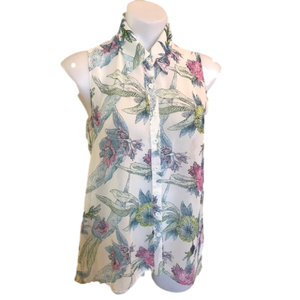 Lovely Ness Floral Sleeveless Button Down Blouse